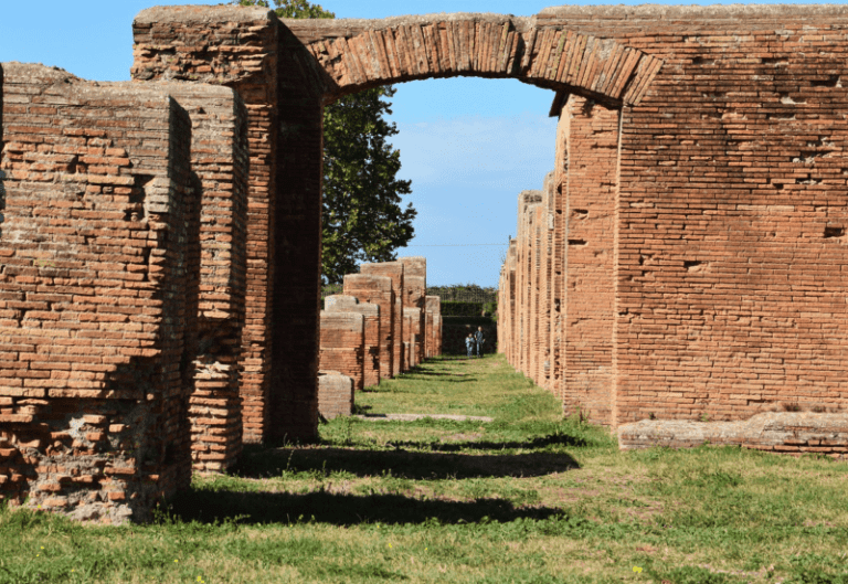 Nuove scoperte archeologiche, l'estate 2023 continua a stupire