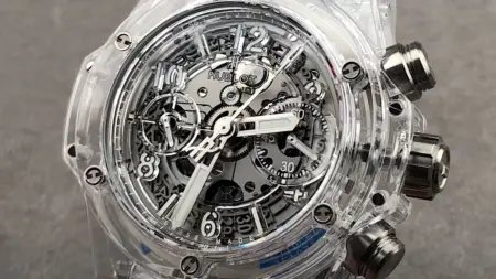 Hublot Big Bang in Zaffiro: Un Capolavoro di Trasparenza e Innovazione