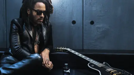 Lenny Kravitz, la leggenda vivente della musica rock, si appresta a festeggiare un importante traguardo: il suo sessantesimo compleanno il prossimo 26 maggio