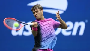 Le Tendenze Moda Uomo che Dominano i Campi di Tennis agli US Open 2024