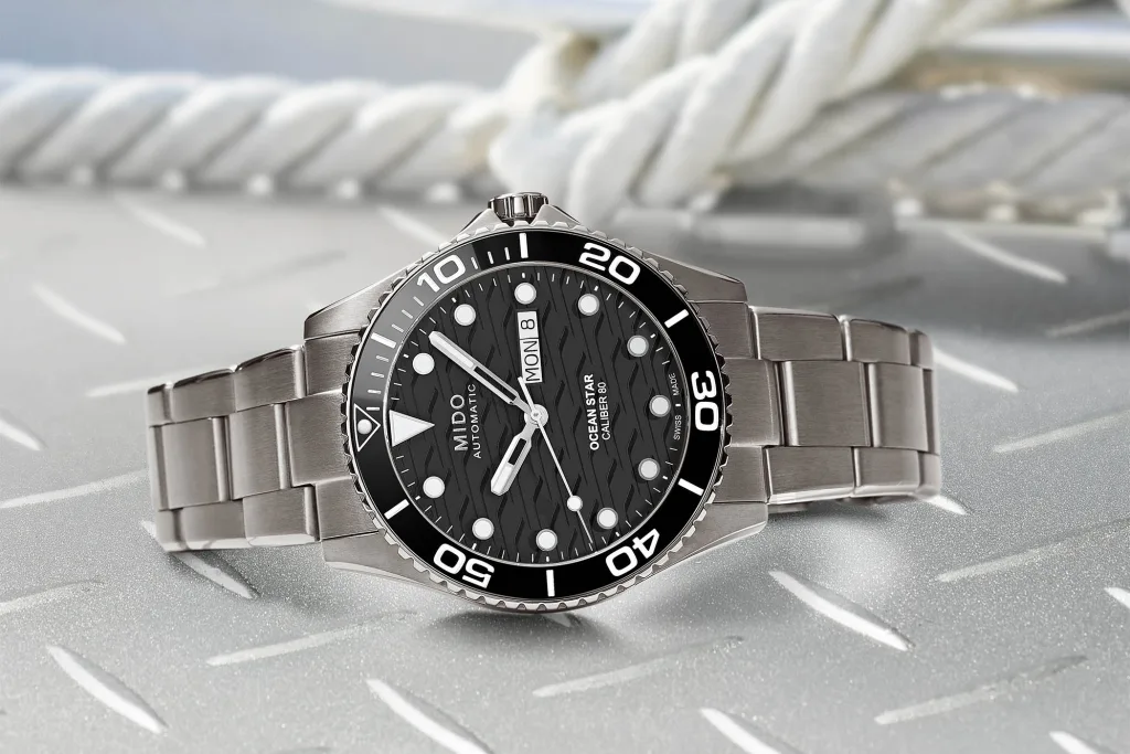 Titanio e Design, perché il Mido Ocean Star 200C è un Orologio da Non Perdere ?