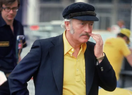 Il 16 dicembre 1982 moriva Colin Chapman, il genio che rivoluzionò l'automobilismo